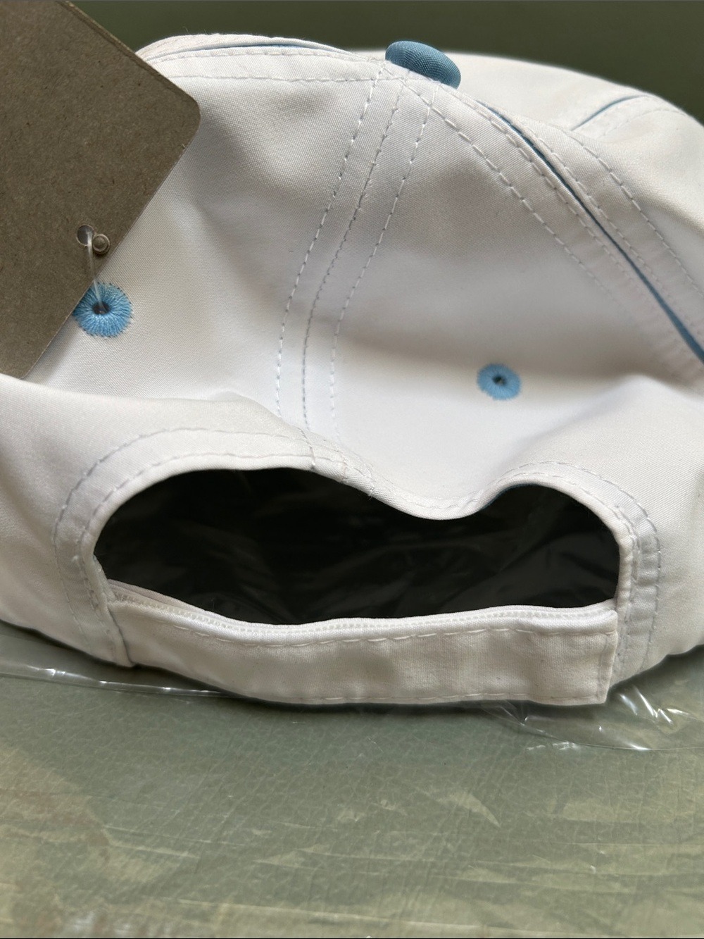 BMW White and Light Blue Logo Baseball Cap NWT - Picture 6 of 7